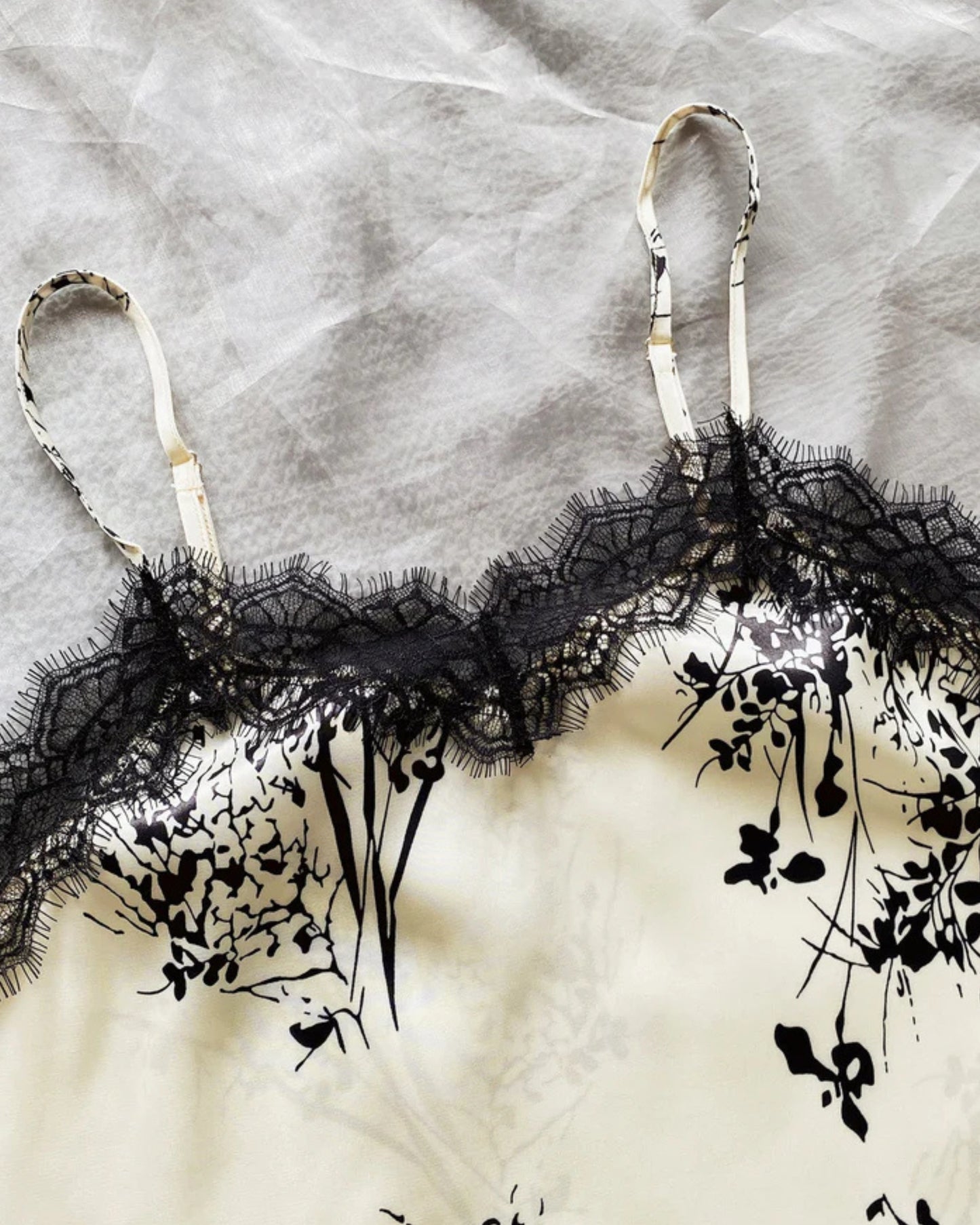 Lace Trim Plants Print Satin Night Set